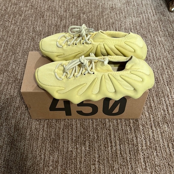 Yeezy 450 Sulfur